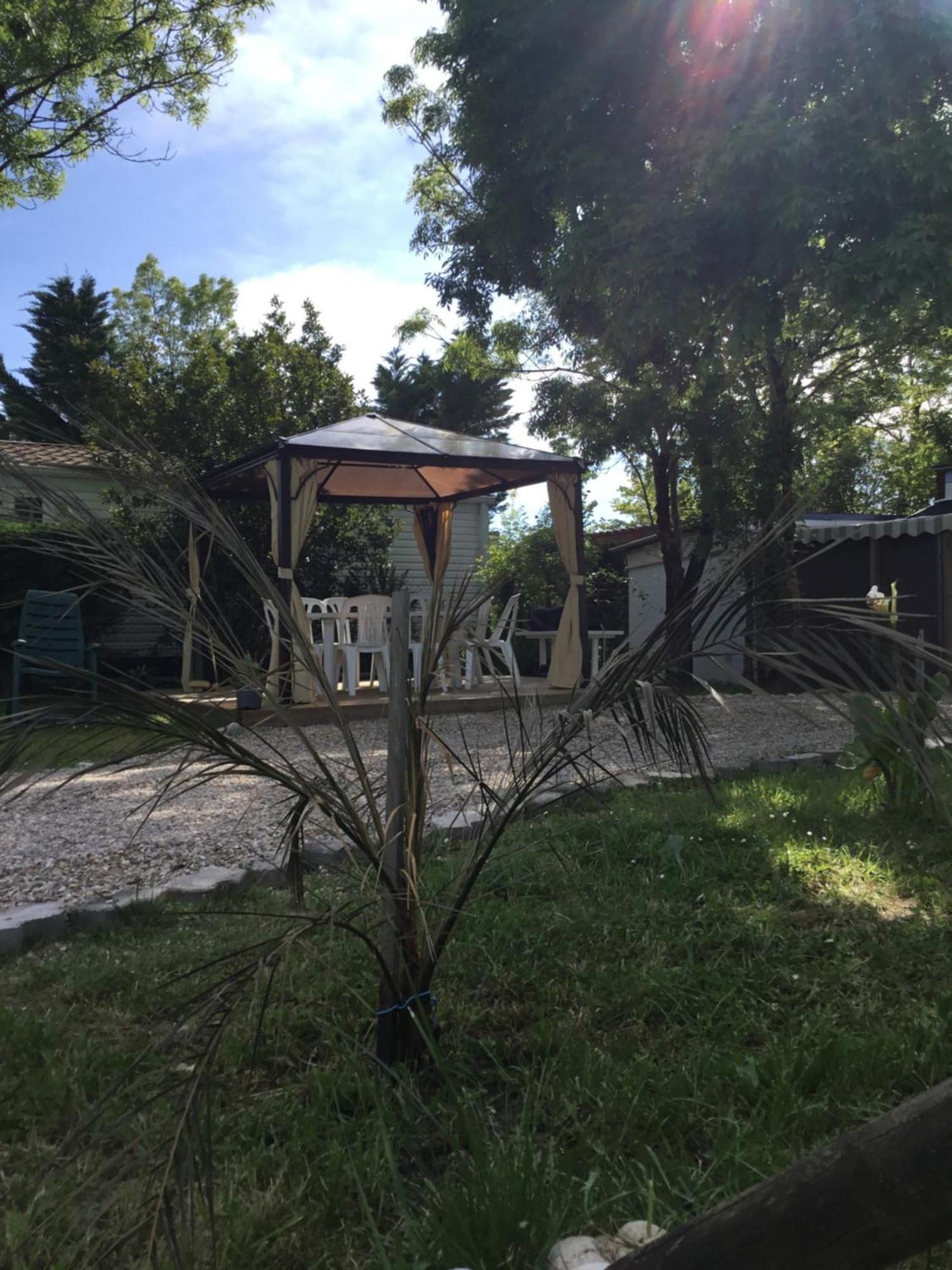 La Cabane Oleronnaise Сен-Жорж-д'Олерон Екстериор снимка